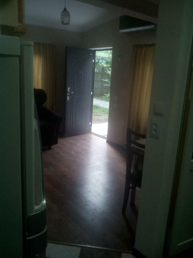 Malu Vila Kʼutʼaisi Exterior foto